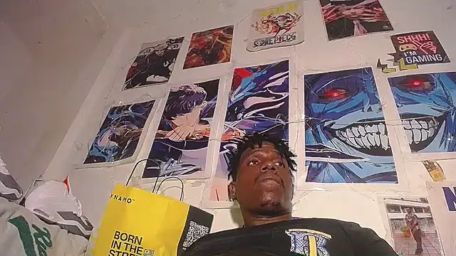 BlackRunning's cam snapshot