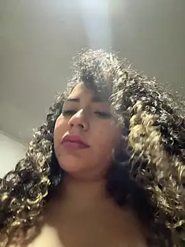 VictoriaaRose live sex cam