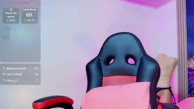 sharon_diamond_'s cam snapshot