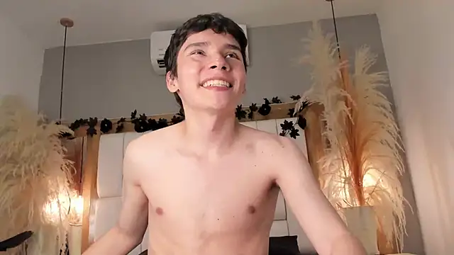 lucaaray live sex cam