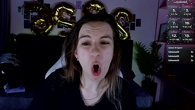 kaleriyaa_'s cam snapshot