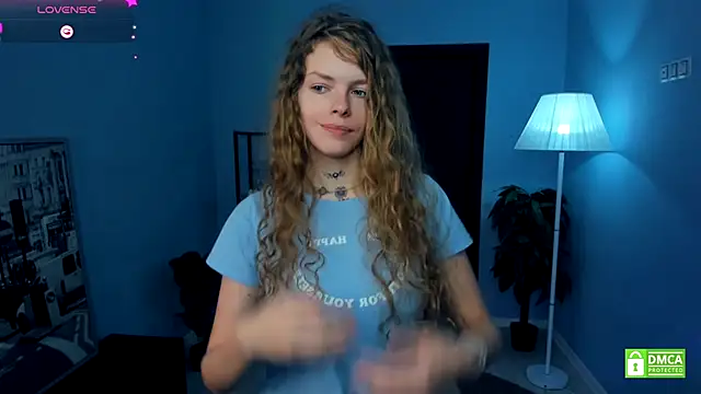 RayaNenlia live sex cam