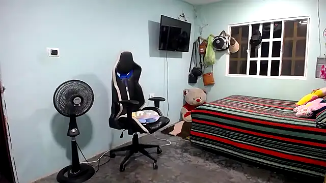 marysol83's cam snapshot