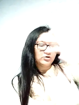 latinaladyg's cam snapshot