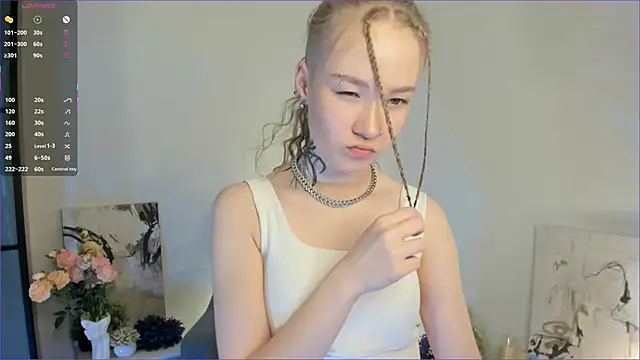 MaireLanda's cam snapshot