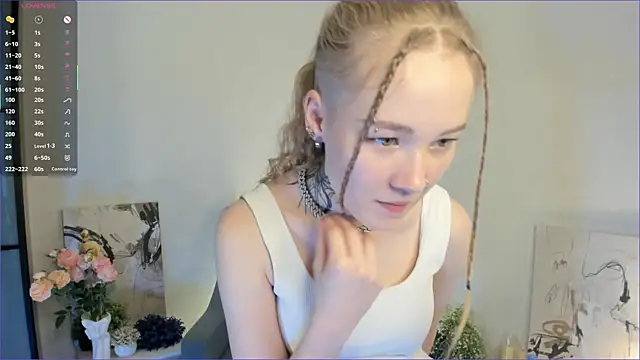 MaireLanda's cam snapshot