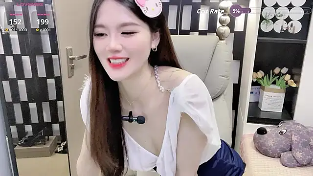 Yueyue-MM live sex cam