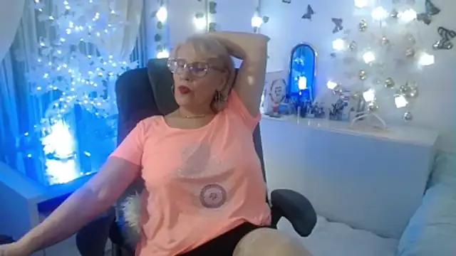 Ghertrude52's cam snapshot