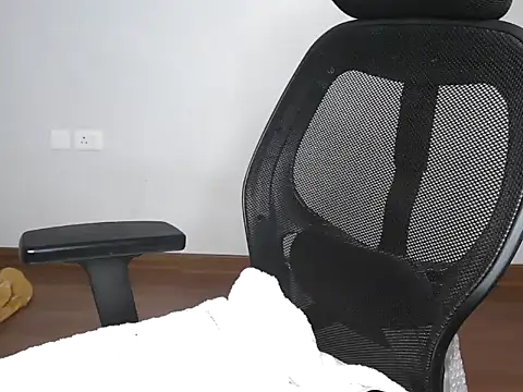 lustyruhh's cam snapshot