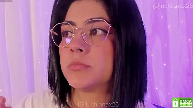 lucy26_'s cam snapshot