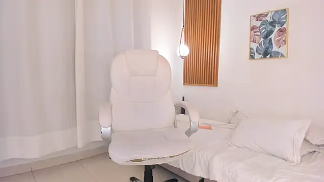 lia_quinn live sex cam