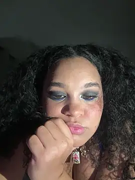 Lucy_wilson5 live sex cam