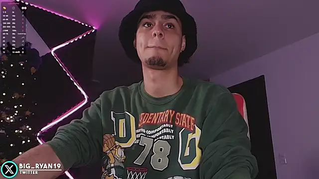 bigryann23 live sex cam