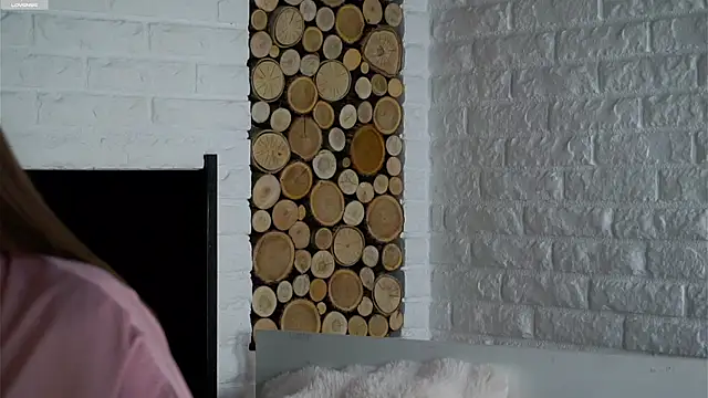 LowOncoming live sex cam