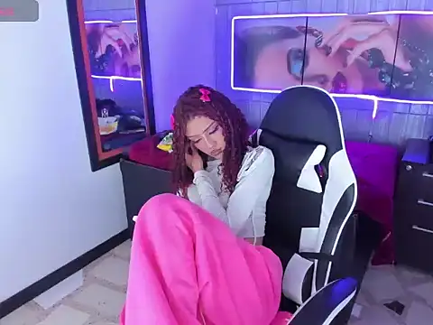 dolly_boob's cam snapshot