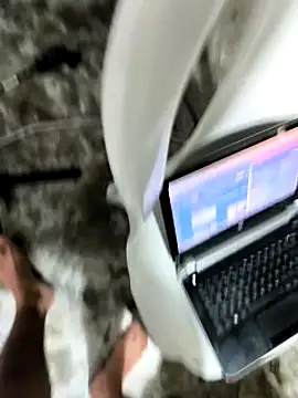 giannis090 live sex cam