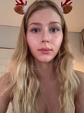 LunaRase live sex cam