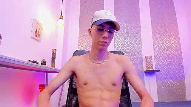 Nikolay_Gregori's cam snapshot