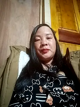 MinaYangon502's cam snapshot