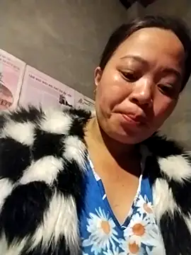 AlilaK2's cam snapshot