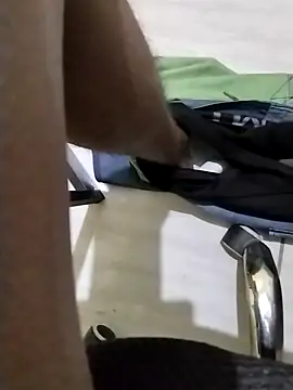 Novinhoie's cam snapshot