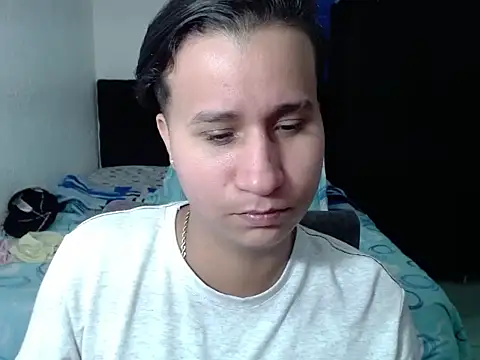 Im_Milan_Rs's cam snapshot