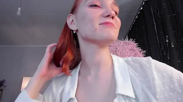 ReddHotPipper's cam snapshot