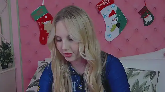 Sky_Cutie's cam snapshot