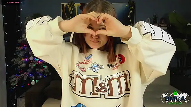 Roxy_foxi's cam snapshot