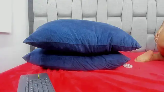 saray_Hot_'s cam snapshot