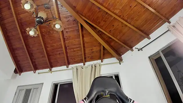 IsaFontanna live sex cam