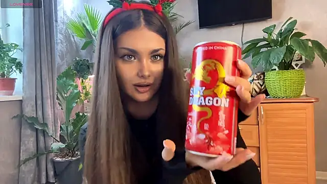 MalkaMaglaras live sex cam