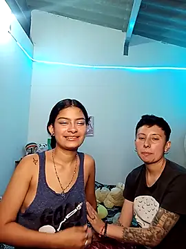 Mei_and_Gaby live sex cam