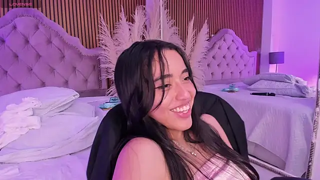 Starbutterflyy_'s cam snapshot