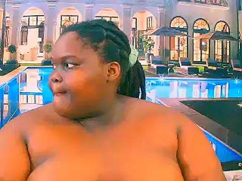 EbonyHotBuns's cam snapshot