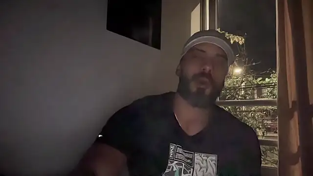 romeolovedark live sex cam