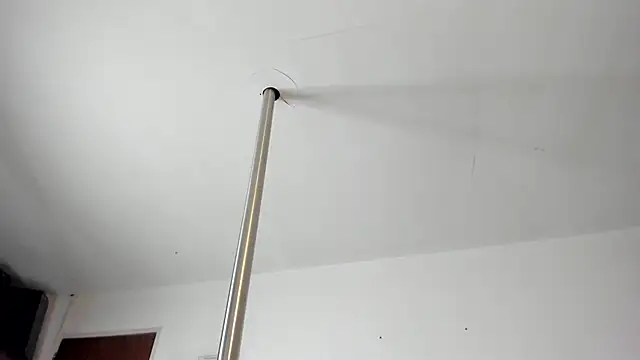 Emi_Rosee's cam snapshot