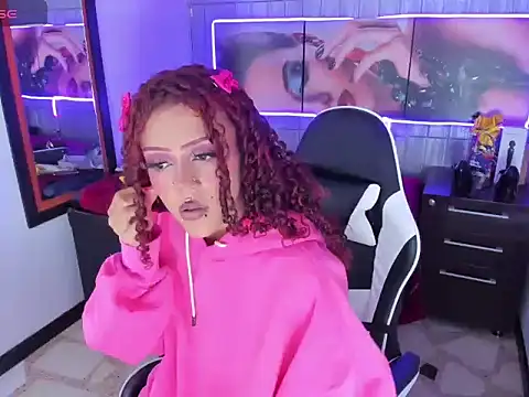 dolly_boob's cam snapshot