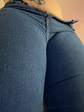 Megan_lu2 live sex cam