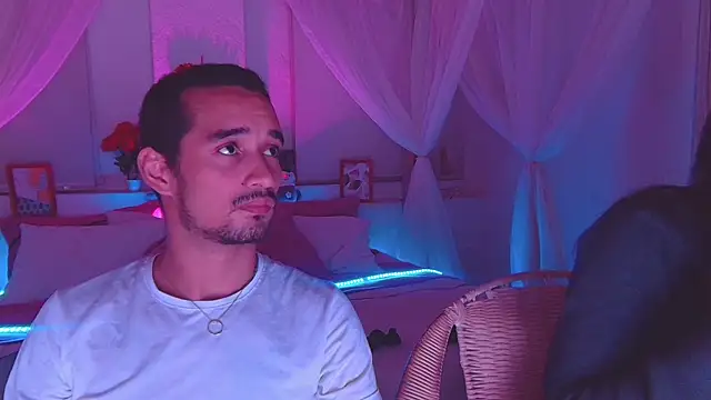 Laila_asher's cam snapshot