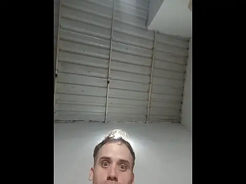 alex-golden's cam snapshot