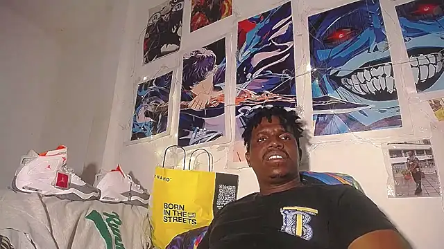 BlackRunning's cam snapshot