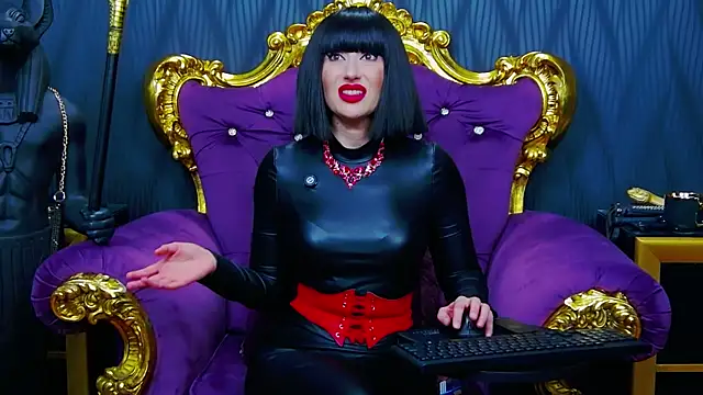 LaraMaeve's cam snapshot