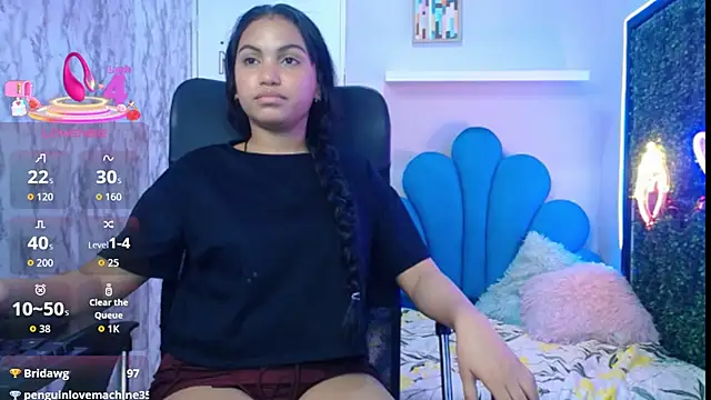 valeria_martinez19's cam snapshot