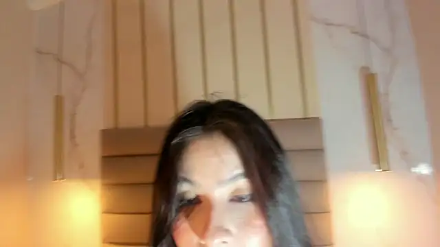 AnneDixie's cam snapshot