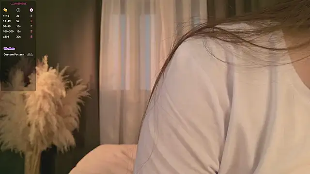 SunnyRisha live sex cam