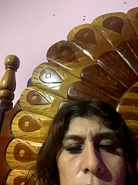 Traviesa96's cam snapshot