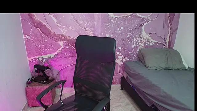 crespa_latin's cam snapshot