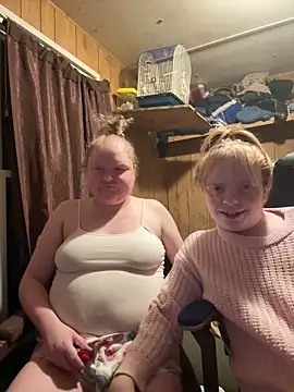 KadiSparkle live sex cam