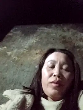 dakota-kis's cam snapshot